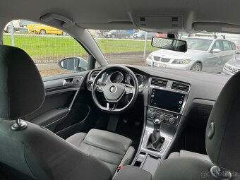 Volkswagen Golf 1.6TDi Variant - 10