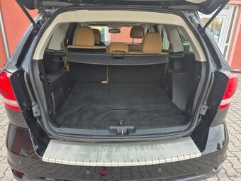 Fiat Freemont 2.4 Lounge 125kW - 10