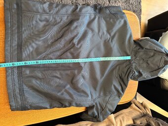 ZIMNÍ BUNDA ZARA PANSKÁ VEL.L - 10