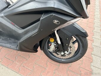 Kymco AK 550i ABS 2017 - 10