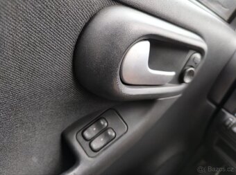 OPEL CORSA 1,2i TWINPORT - 10