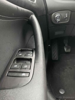 Opel Zafira 1.6 CDTi Edition - 10