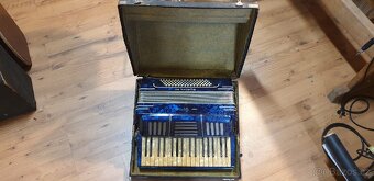 Gloria Egmont 80 - akordeon / harmonika / heligonka - 10