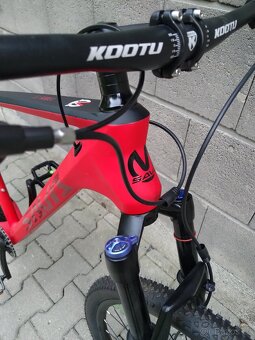 Sava Fjoll 4.0, vel. XL/21, kola 29", carbon rám, rozbaleno - 10