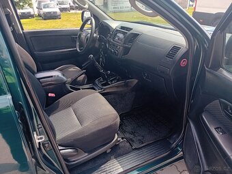 Toyota Hilux DC 2.5 I D-4D 106KW - 10