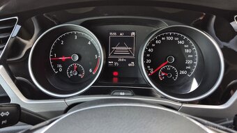 VW TOURAN TDI 2016 MANUÁL VÝHŘEV ADAPT. TEMPOMAT TAŽNÉ ALU - 10