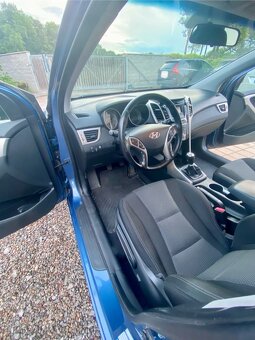 Hyundai i30 Hatchback (2016) 1.6 CRDi 81 kW 1. majitel - 10