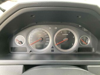 Volvo XC90 2.4 D5 136kw - 10