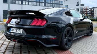 FORD MUSTANG 5.0 GT - 10