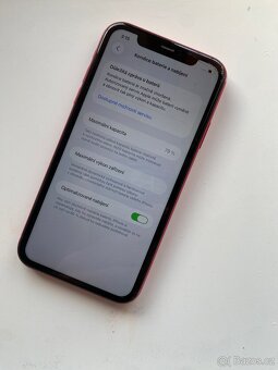 iPhone 11 64 GB - Zachovalý stav - 10