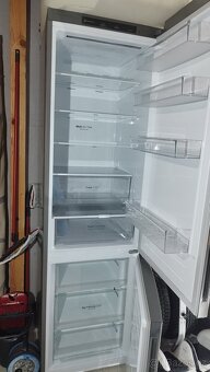 Lednice LG GBP62PZNBC - 10