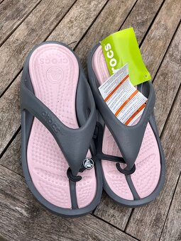 Crocs žabky Athens II flip vel. W8 (EUR 38/39) - 10