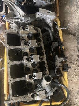 Díly motoru Octavia 2, 103 kw BMM 8ventil - 10