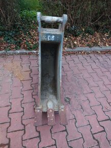 Lžíce podkopová 30 cm (banán),D8 - 10
