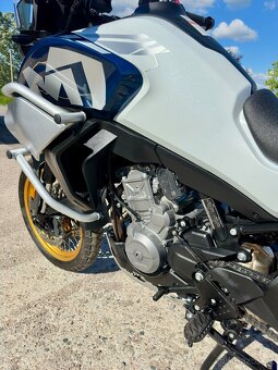 CFmoto mt 800 explore - 10