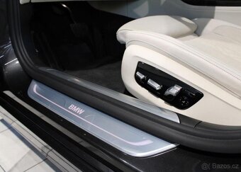BMW Řada 7 730d xDrive ExeDrivePro / HarK nafta automat - 10