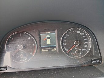 VW Touran 1T3 2.0 TDI 7 míst prodej, výměna - 10