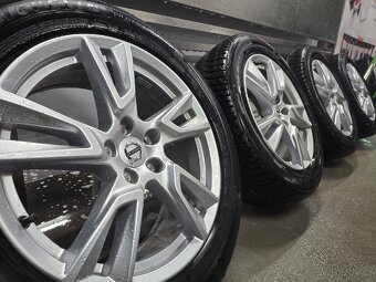 Zimní alu kola Volvo XC40 R18 - 10