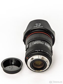 Canon EOS 5D Mark III s objektivem - 10