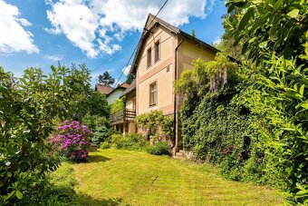 🏡 Prodáváme rodinný dům 4+KK, 106 m² s pozemkem 951 m² – Vl - 10
