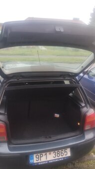 Volkswagen Golf - 10