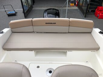 QUICKSILVER Activ 555 CABIN + MERCURY F 115 EFI ELPT záruka - 10