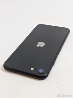 iPhone SE 2020 128gb. Dobry stav. Baterie 85%. Záruka 6 měs. - 10
