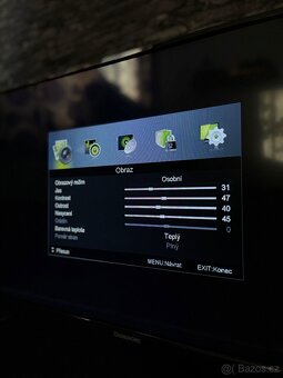 Televize Changhong LED32E2300H – perfektní stav - 10