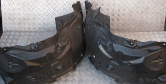 Land Rover Discovery 3 na NÁHRADNÍ DÍLY - 10