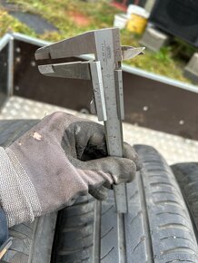 Plechová kola R15 spolu s letními pneu 195/65 R15 - 10