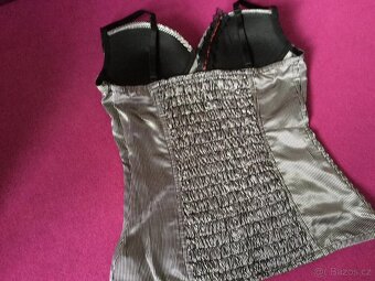 Balík pěkného oblečení, vel.S-M. - 10