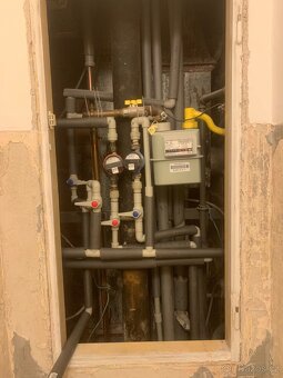 Instalatérské a zednické prace - 10