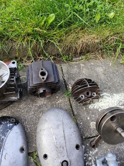 Jawa 555 - 10