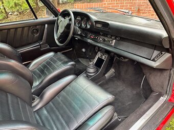 Porsche 911 Carrera 3.2 Cabrio - 10