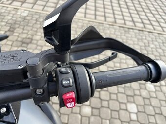 BMW R 1250 GS, nové v ČR, odpočet DPH, najeto pouze 9.844km - 10