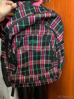 Set Guess: šaty+bunda+ledvinka; Benetton; Dakine; Plesové - 10