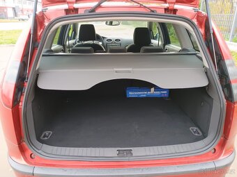 Ford Focus 1.6 combi - 10