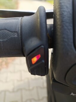 Piaggio Beverly 300 - 10