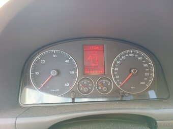 Touran 2.0 TDI 103kW - 10