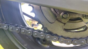 Suzuki GSX 750 Inazuma - 10