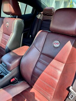 Dodge Charger SXT 3,6L Pentastar 100th anniversary edition - 10