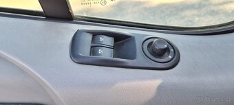 Renault Trafic , 2.5DCi 7 MÍST KLIMA, TAŽNÉ - 10