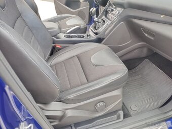Ford Kuga - 10