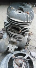 Dvakrát motor manet... Hezkém stavu.... - 10