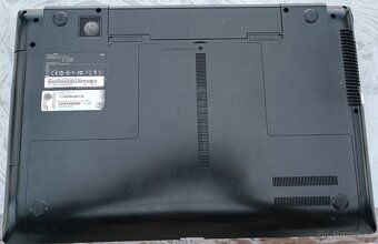 Notebook Samsung 550P / 17,3” / i7 / 8GB / 256GB /nvidia W11 - 10