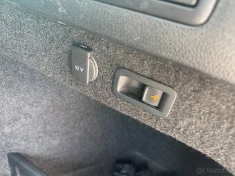 VW Passat Variant Elegance 2,0TDI 110kW DSG IQ LED MATRIX - 10