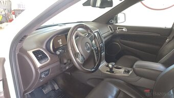 Jeep Grand Cherokee - 10