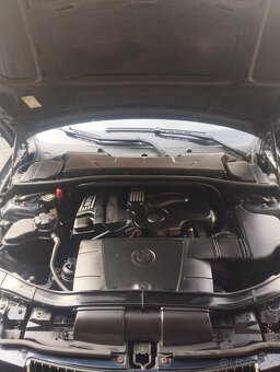 BMW E90 320i 110kW - 10