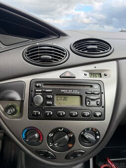 Ford focus mk1 1.6 74kw ND - 10