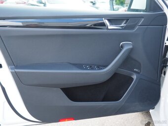 2021 Škoda Superb 1.4iV hybrid L&K DSG, DPH, Webasto - 10